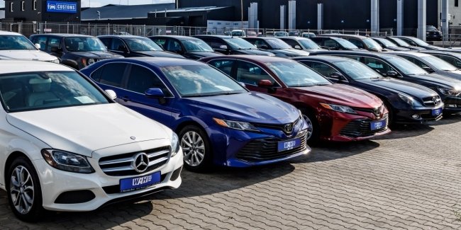 Бізнес вимагає цифровізувати процедуру перереєстрації вживаних автомобілів