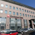 ЄЦБ планує змусити UniCredit скоротити бізнес у Росії