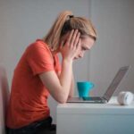 Чи вартує звільнитися зі стабільної роботи заради спокусливої,…