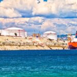 Росія могла почати створювати «тіньовий флот» для постачання…