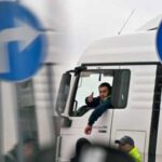 Для перетину кордону з Польщею жодних дозволів перевізникам…
