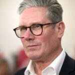Кір Стармер змінив Ріші Сунака на посту премʼєр-міністра…