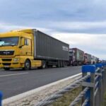 Щодня український кордон перетинають до 650 гуманітарних вантажів