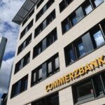 Італійський UniCredit планує стати найбільшим акціонером Commerzbank