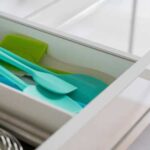 Декілька причин купити силіконову лопатку для кухні і забути про дерев’яну