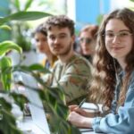 “Неочікуваний секрет”: Як офісна неприваблива дівчина зуміла привернути увагу всіх…