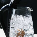 Декілька способів використовувати окріп для користі вдома та на дачі