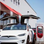 Tesla почала тестувати сервіс роботаксі в США