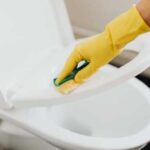 Як позбутися багаторічного нальоту в унітазі, не відвідуючи магазин з…