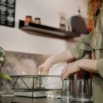 Названо п’ять корисних звичок господинь, у яких завжди чистота на…