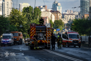 «Сільпо», «Фора» і Prostor постраждали через російську атаку на Київ. Виробник шкарпеток Feeelings втратив все виробництво /Фото 3