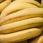 Антистрес-дієта: які продукти допомагають знизити тривожність