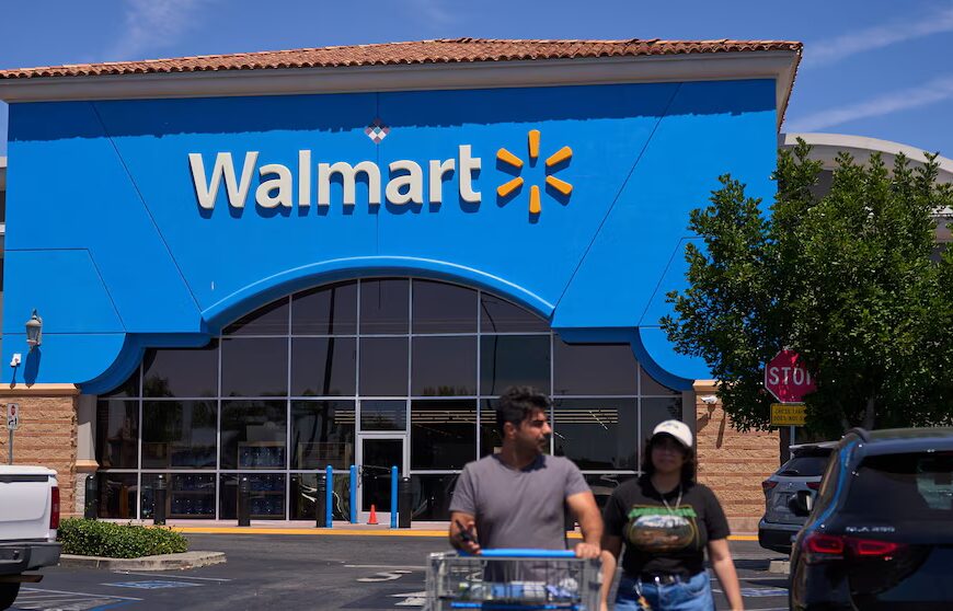 Що розкрили доходи Walmart та Target про підвищення цін, зумовлене тарифами?