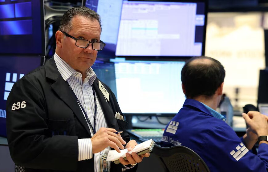 Індекс Dow Jones закрився зростанням на 840 пунктів після того, як голова ФРС Павелл натякнув на можливе зниження процентної ставки