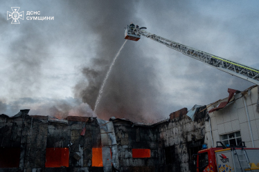Росіяни вдарили по Сумському університету: зруйнували один із корпусів (фото, відео) /Фото 3