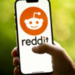 Reddit почав заробляти на угодах із гігантами штучного інтелекту