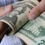 Курси долара та євро на 24…