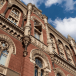 Курс долара та євро, дані на…