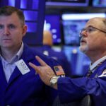 Чому падають акції та що робити…