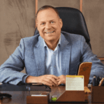 Як UPG поглинає заправки “Привату”, щоб…