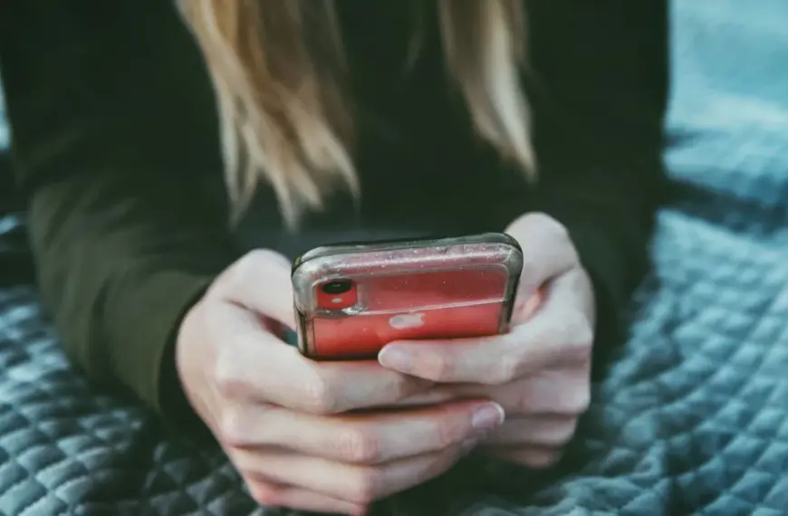 Жахлива порада штучного інтелекту та моторошний лист: деталі про 20-річну українку в Польщі.