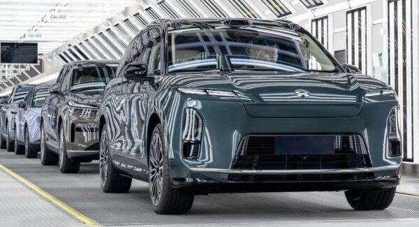 Китай випередив увесь світ за обсягом реалізації нових автомобілів у 2025.