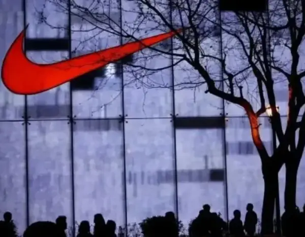 Реклама Nike і Lacoste була визнана оманливою