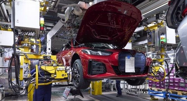Автопродажі в Європі зросли у 2025-му