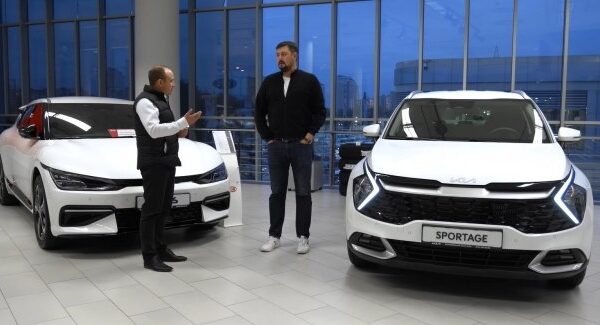Автомобільні вибори українців: січень 2026