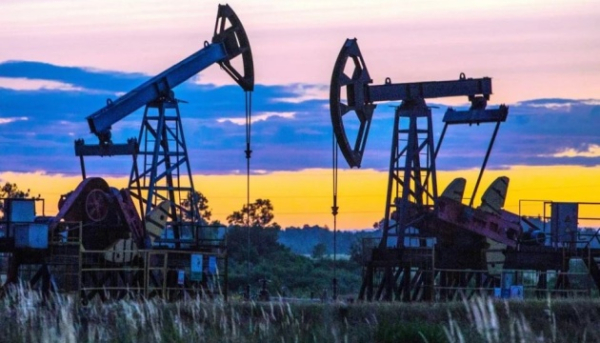 Нафта подорожчала через ризики для близькосхідного експорту.