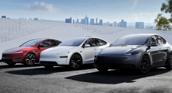 Європейські продажі Tesla падають 13-й місяць.