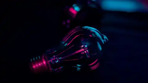 Чи справді великі звершення – лише вигадка для простаків? Але ж звідки тоді беруться…