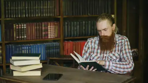 Швидкісне читання: вигадка чи реальність, і чому вдумливе читання залишається ключем до розуміння.