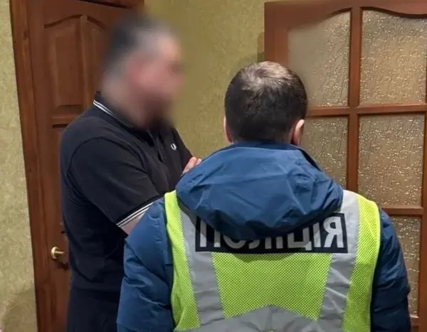 Незаконна легалізація іноземців: у Києві викрито чергову корупційну схему