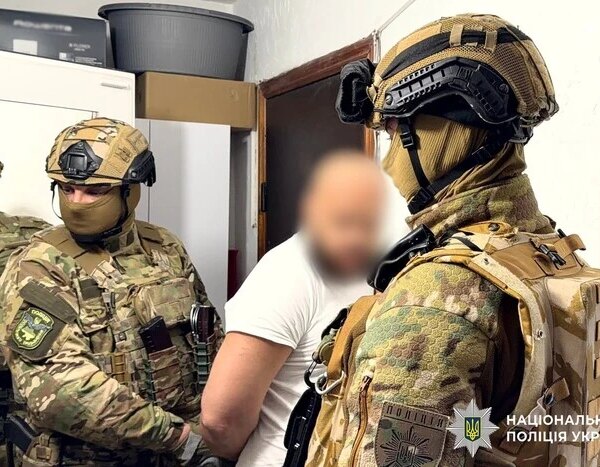 У Києві викрито схему легалізації нелегалів під виглядом волонтерів