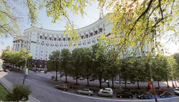 Кабінет міністрів розробляє комплекс заходів для забезпечення безпеки експортних перевезень.