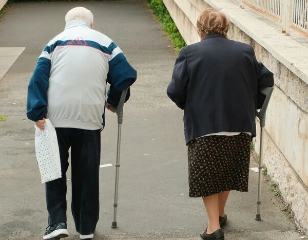 Омбудсман викрив пансіонат у Запоріжжі, де знущалися з літніх людей