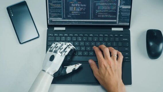 Приховані витрати Anthropic: мовні збої Opus змушують розробників більше платити
