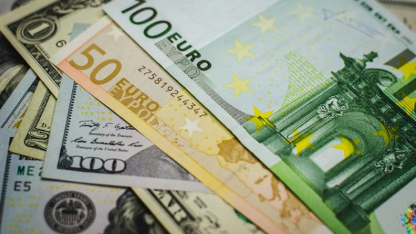 Чиста покупка населенням валюти в липні 2026 року скоротилася до 0,5 мільярда доларів.