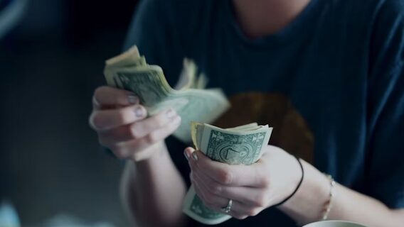 IT сектор України покрив більш ніж 40% експорту послуг. Який внесок сектору за шість місяців?