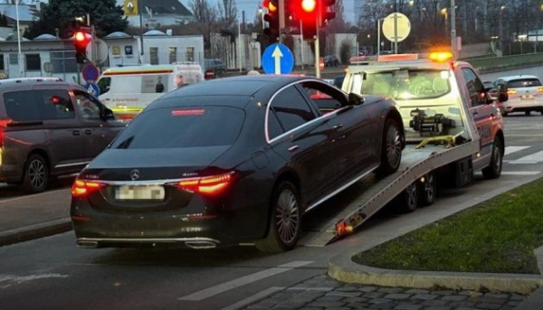 Австрія: автомобілі членів злочинної організації, яку очолював колишній голова Фонду державного майна, заарештовані – Статус – Новини для всіх