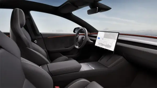 Tesla Model 3: збільшений запас ходу, потужність та новий 16-дюймовий екран