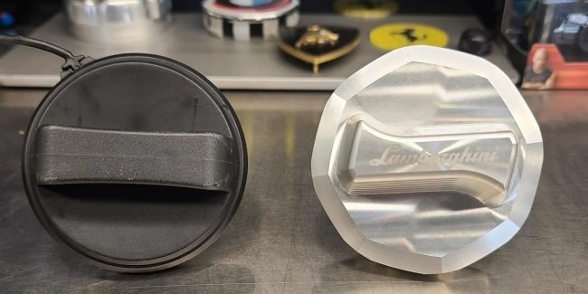 Механік знайшов у суперкарі Lamborghini Aventador запчастини від старого Ford Focus