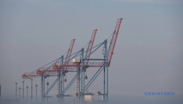 Аграрії закликали відкрити імпорт вапняково-аміачної селітри через морські порти