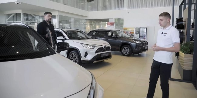 Найпопулярніші легкові авто в приватному та корпоративному секторах авторинку