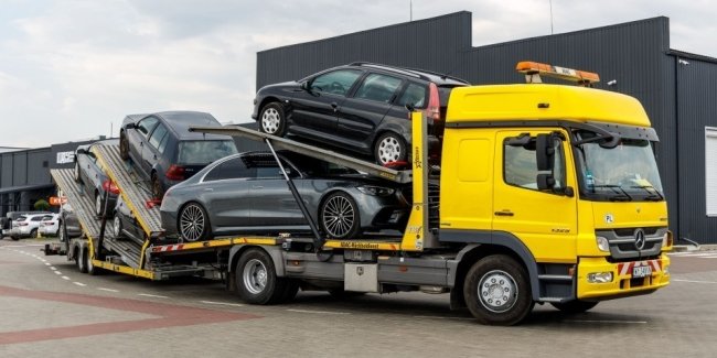 У лютому імпорт автомобілів із США знизився